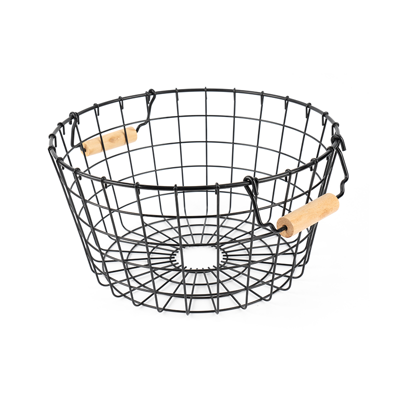 নোংরা কাপড়ের ঝুড়ি