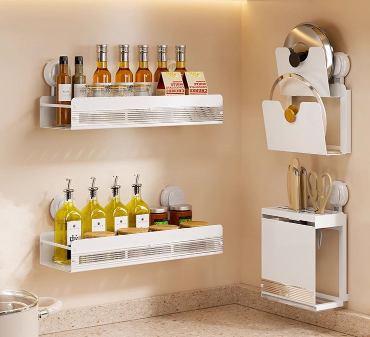 রান্নাঘর countertops সবসময় অগোছালো হয়? সঠিক রান্নাঘরের সিজনিং র্যাক নির্বাচন করার সময় আপনি কতটা জায়গা বাঁচাতে পারেন?